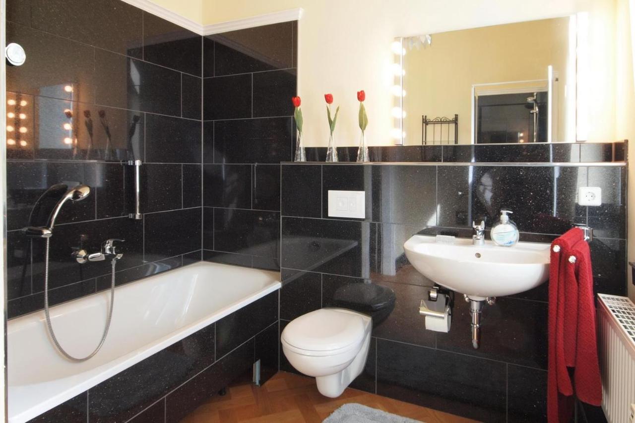 Ferienwohnungen Villa Haniel Hugo Dresden Ngoại thất bức ảnh
